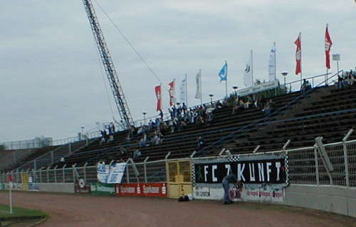 Die neue FC Zunkunft Fahne.